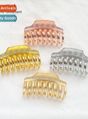 Europe fashion runway  Dispy Dispy large adult shark clip ba