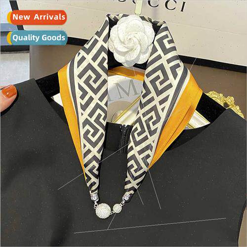 Celebry small scarf magnetic clasp rhinestone necklace khaki