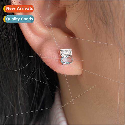 Fashion inlaid zirconia geometric color clashing stud earrin