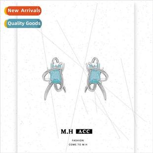 female earrings 925 cold silv Geometric wind flower