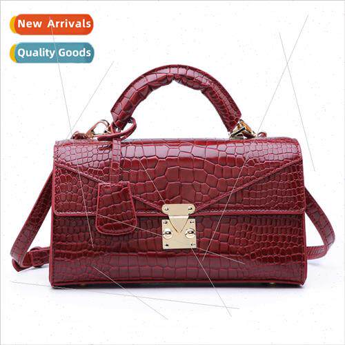 Women Bag Middle East Crocodile Print Shoulder Slanting Text