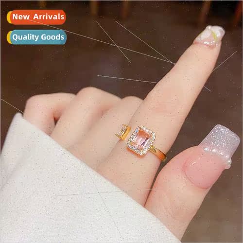 Fashion Delicate Pink Square Diamond Open End Ring Women che