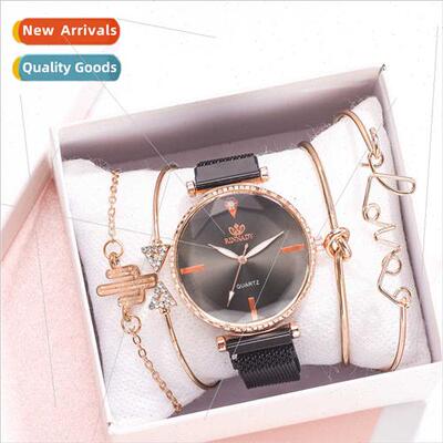 New on new women bracelet watch set fivePCS alloy strap magn