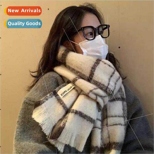 Scarf girls winter 2023 new senior sense hundred wh Korean