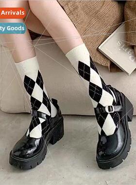 Socks female spring and fall mid-calf socks Japanese rhombus