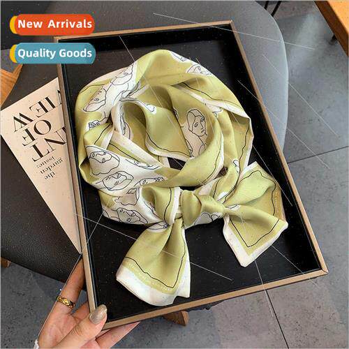 2021 Korean  new fashion printing cartoon mid-length scarf f