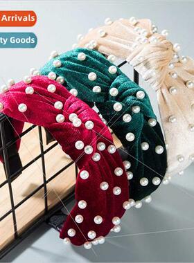 Europe fashion simple pearl hair band gold velvet middle kno