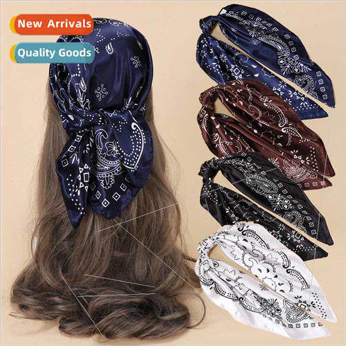 New Trend Cashew Printed Flower Sateen 60 Square lk Scarf Wo