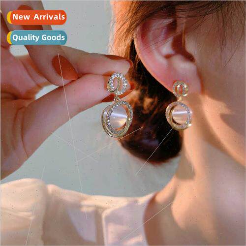 Cat eye stone earrings 2023 new tide fashion hundred niche e