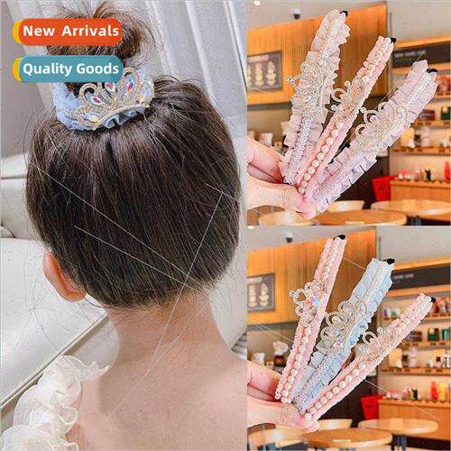 Children grab clip pill head plate hair artifacts girls hair