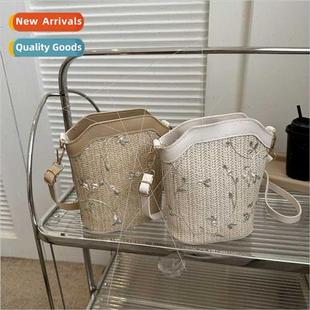 New Bucket Shoulder Sweet Ladies 2023 Straw Fresh Bag