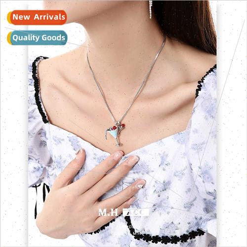 Sky blue oil drop wine glass collarbone chain female pendant