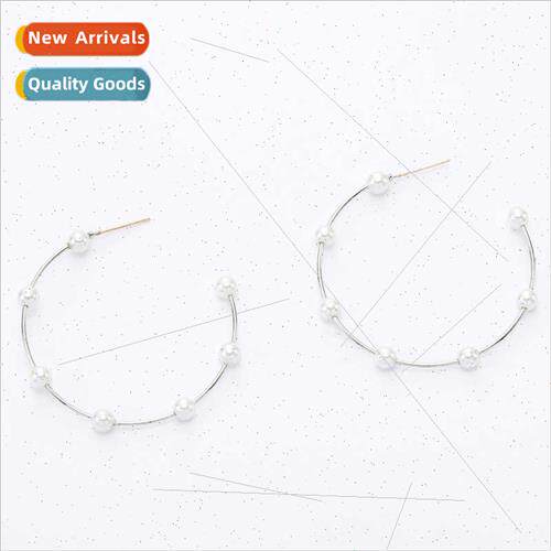 Europe simple fashion C-shaped circle pearl earrings Hoops h