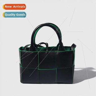 Tote 2023 New Woven Leather Handbag Trend Colorbloc Bag