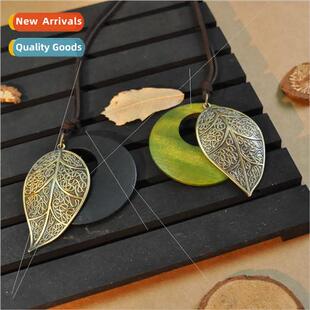 Korea Vintage terary Korean Velvet Wood Alloy Leaf Pendant P