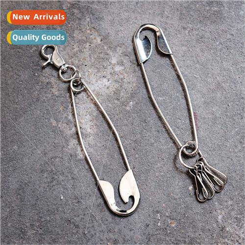 Men women Korean bouncy hip-hop ins keychain schoolbag penda