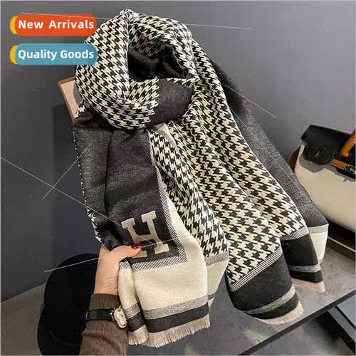 new H letters imation cashmere scarf female fall winter Kore