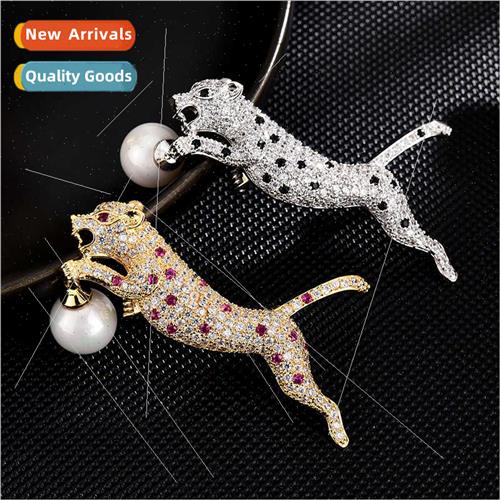 Animal high-grade creative brooch luxury tiger corsage pin c