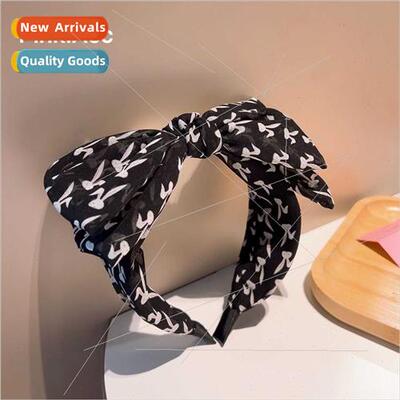 Super -cute drops ~ paragraph chiffon printing bunny large