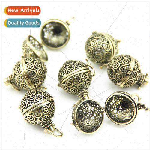 Openable hollow pentagram spherical photo box pendant essent