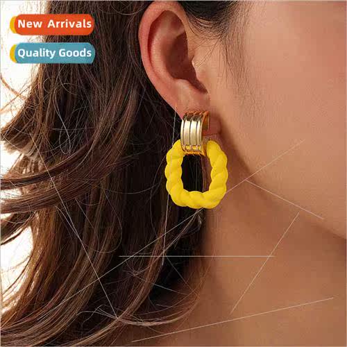 Fashion mple Retro Earrings Colourful Painted Metal Wind Geo