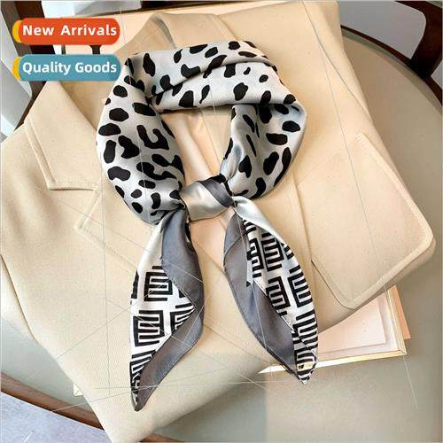 Summer  geometric pattern small square scarf square decorati
