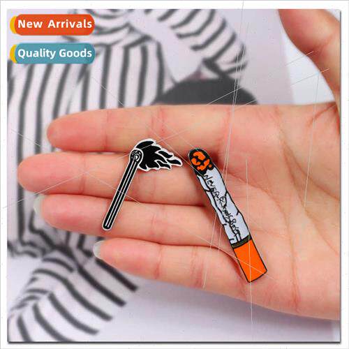 Punk Black Whe Series Corsage Match Drip Oil Brooch Reagent