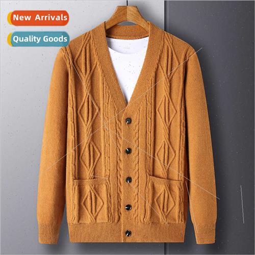 2023 fall winter men cardigan chunky spun stick needle diamo