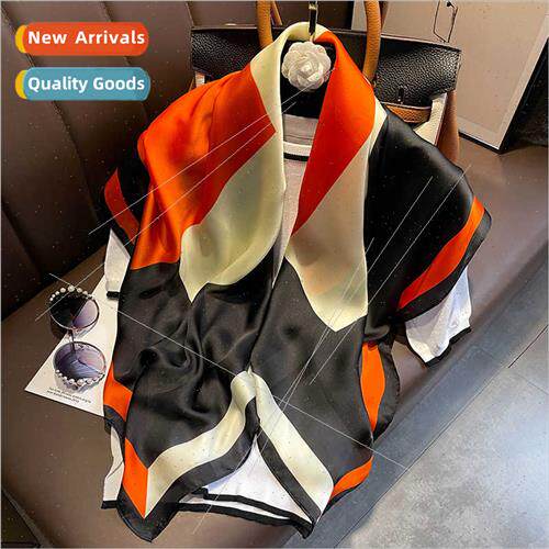 2023 spring summer new Europe Uned States wind classic color