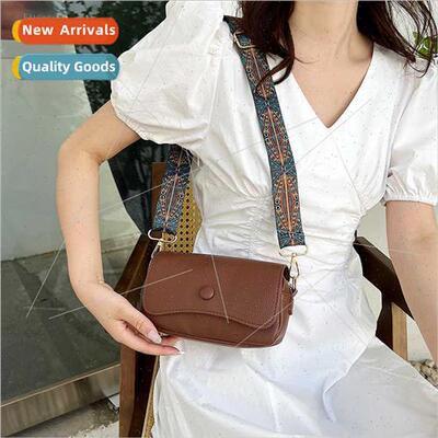 Retro Cylinder Bag 2023 New  che Women Fashion Hundred Wideb