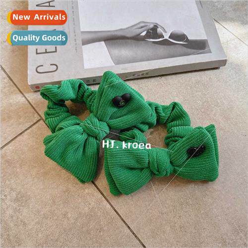 Fashion favoure rare green ltle black hearts perfect nice bo