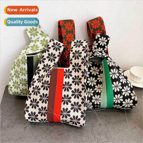 Korean  niche flowers color blocking knted undershirt handba