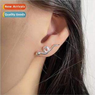 earrings men small eyes winding snake handsome Green cool