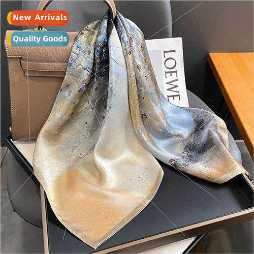 2023 new 70 silk small square scarf over there women silk sc