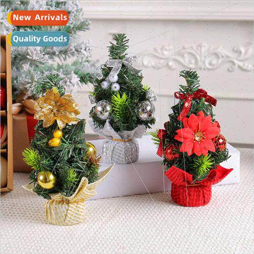 Mini Christmas Tree 2023 Small Christmas Tree Restaurant Tab