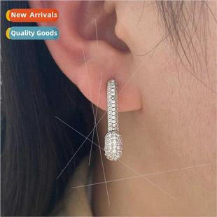 plated full hundred retro earrings gold pin che diamonds