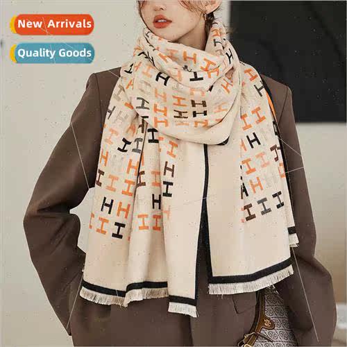 2023 Korea new letters in fall winter warm scarf female doub