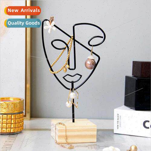 Scandinavian creative abstract character jewelry rack iron e