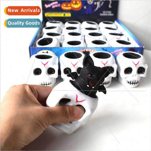 Creative Halloween spooky squeeze skull cup bat vent pinch p