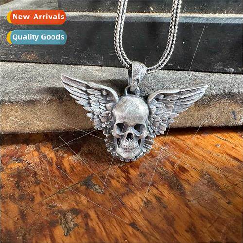 Europe new flying wings skull pendant men punk hip-hop neckl