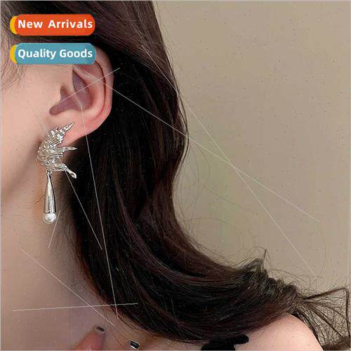 New cold wind butterfly wings water drop pearl earrings meta