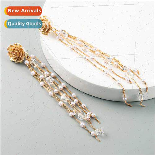 Korean fashion wild gold flowers pearl earrings S925 silver