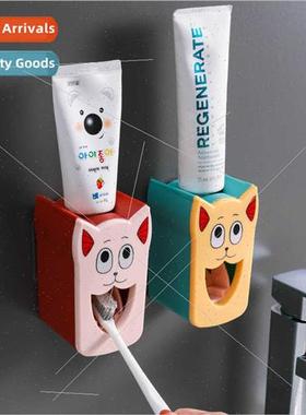 Lazy man automatically squeeze toothpaste God bathroom toile