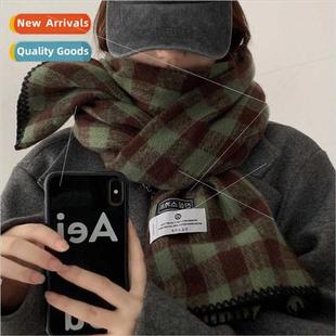 scarf female senior new sense retro plaid Korean 2023 winter