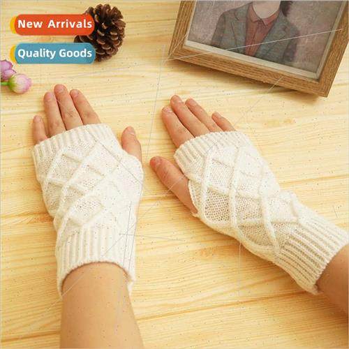 New sleeve cover fall winter warm cold half finger typing of
