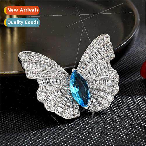 Dreamy Elegant Spirual Crystal Butterfly Classic Coat Brooch