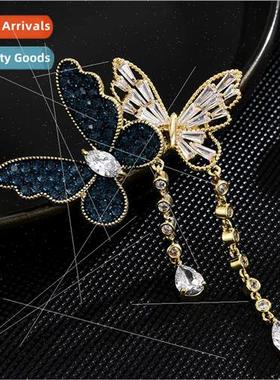 Korea Bizarre butterfly tassel brooch simple atmosphere upsc