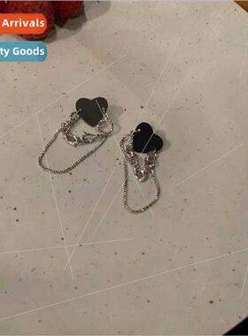 Filter black heart chain earrings female 2022 new tide niche