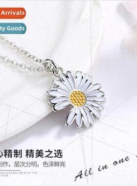 ttle Daisy Sunflower Necklace Women Fresh Flower Fashion Pen