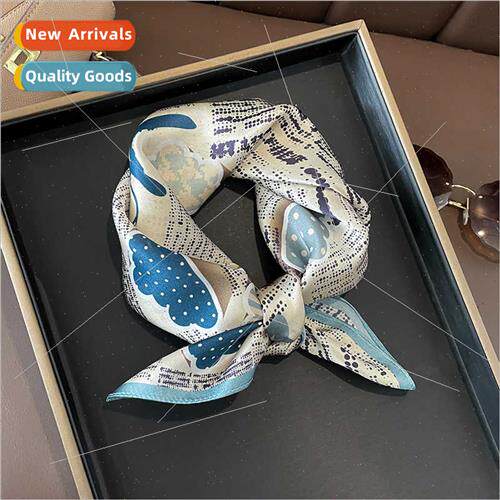 New Europe Uned States wind simple silk scarf square scarf c